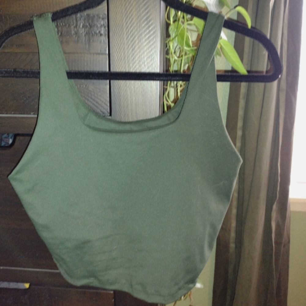 Old navy yoga top